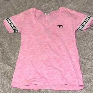 VS PINK t-shirt